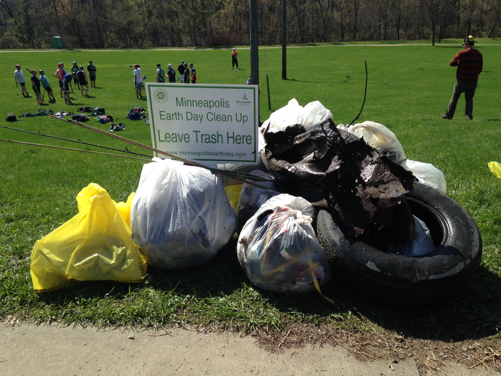 Minnesota Earth Day Cleanup