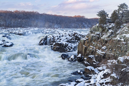 Potomac Gorge in Snow. Credit - Xavier Ascanio / Shutterstock