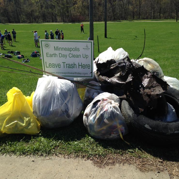 Minnesota Earth Day Cleanup